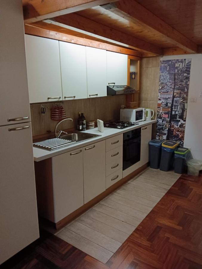 Il Castello Apartment Napels Buitenkant foto